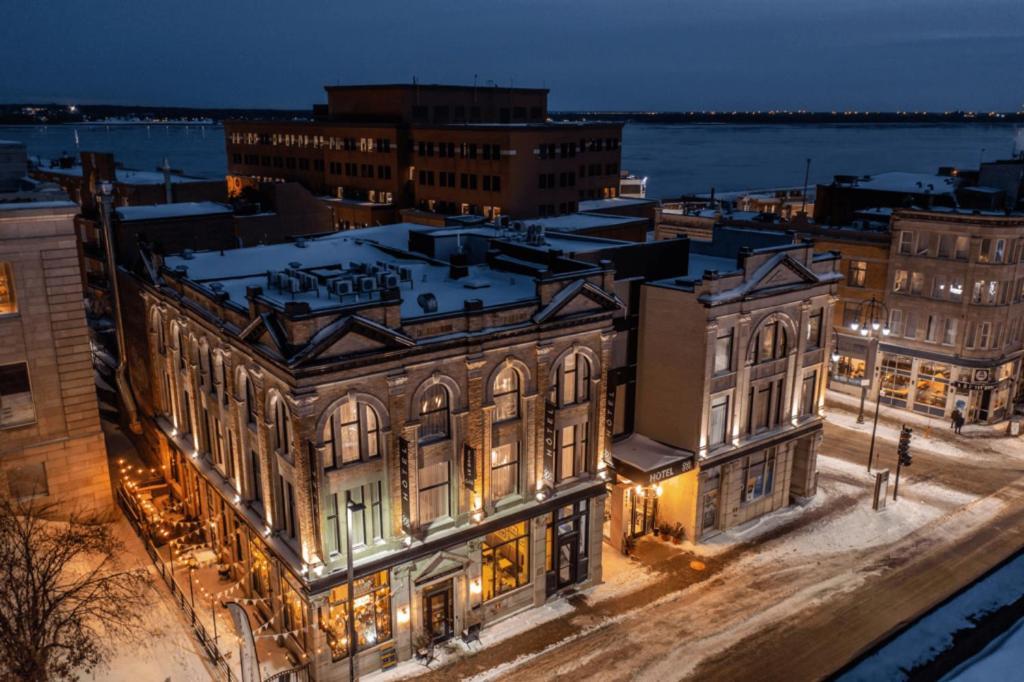 Hotel Oui Go! Trois-Rivières Exteriör bild